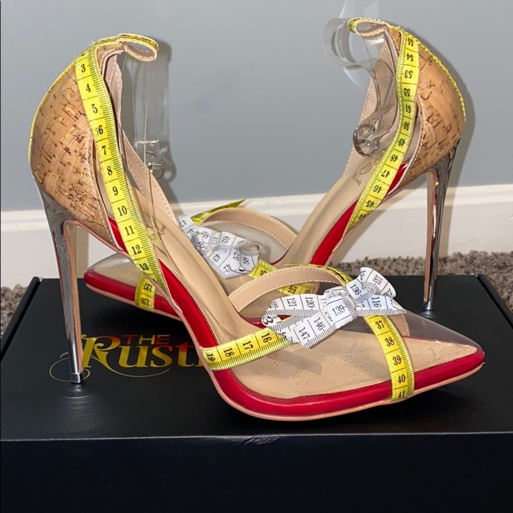 Clear Pumps